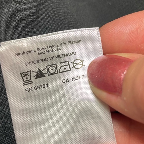 Columbia Women’s Any Time Casual Black Rain Stain Free Outdoor Shorts Size Small - Picture 12 of 12